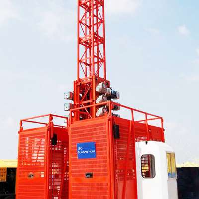 Professional factory 2T Double Cage sc200 building construction lift